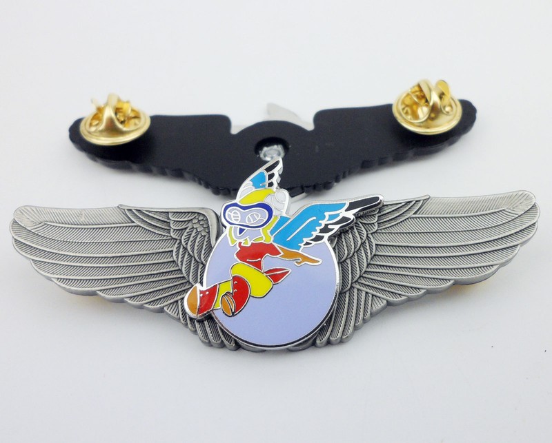 WWII WOMEN AIRFORCE SERVICE PILOTS WINGS WASP FIFINELLA BADGE PIN-0367