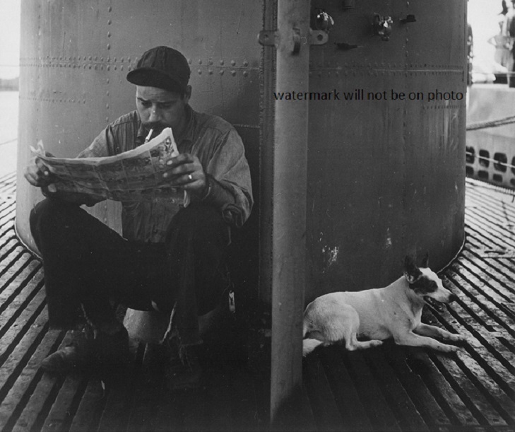 Life beneath the seas on a U.S. Submarine with Mascot 8″x 10″ WWII Photo 408