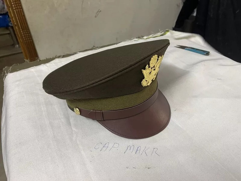 U.S. WWII Officer Visor Crusher Cap: Winter (OD Green)- All Size gallery