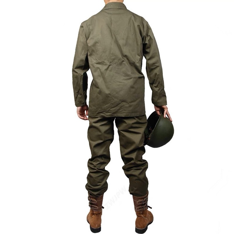 WW2 US ARMY USMC HBT UNIFORM AND M1 HELMET WITH COVER USMC LEGGINGS AND BOOTBELT gallery
