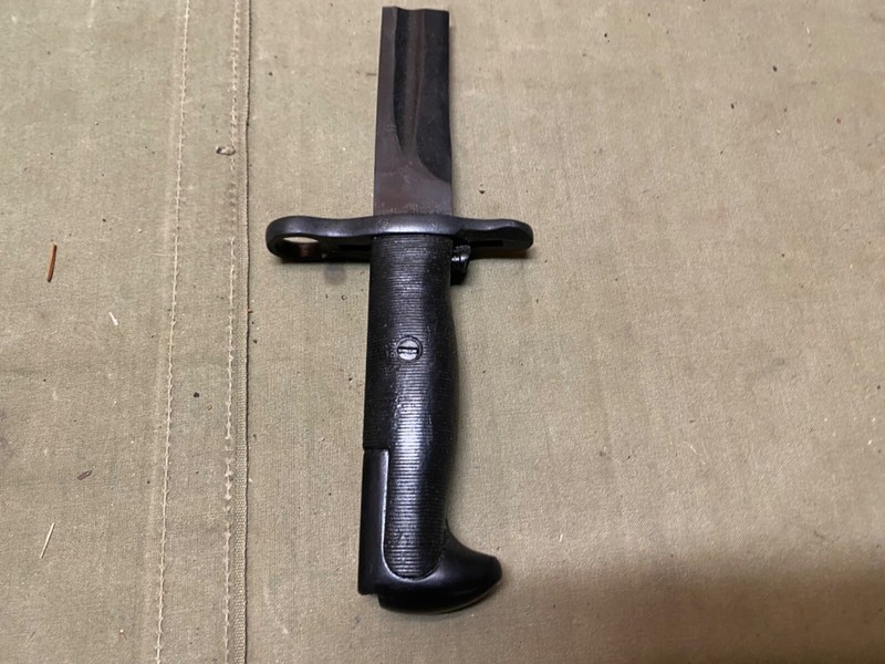 WWII US M1 GARAND BAYONET TOP SCABBARD FILLER MOVIE PROP-HARD RESIN gallery
