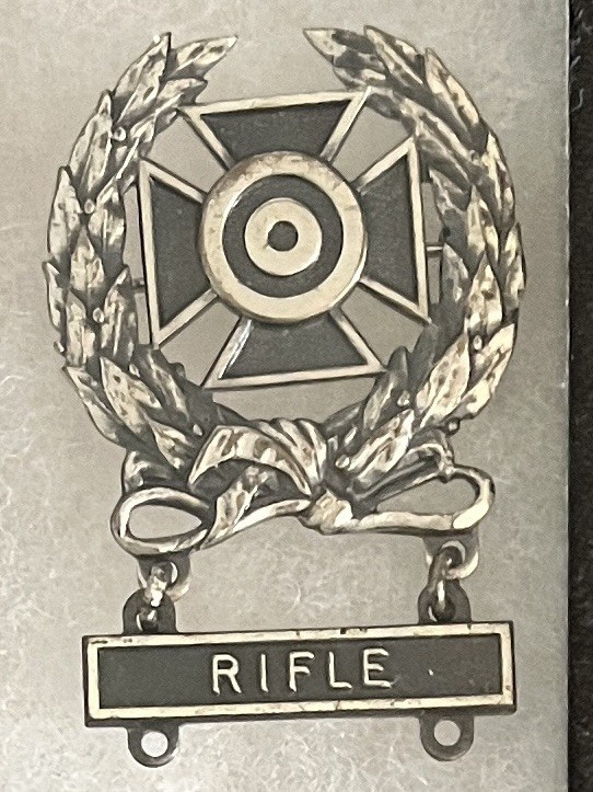 USAAF WW2 Awards Display Case. gallery