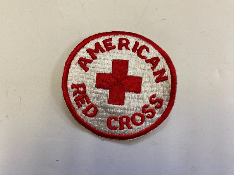 F0048 WW2 US Red Cross Patch IR45D