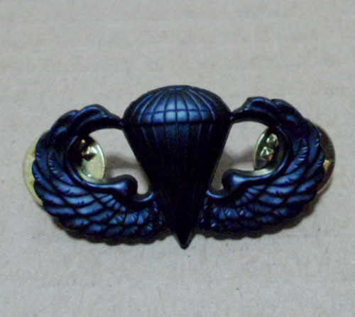US ARMY AIRBORNE PARATROOPER JUMP WINGS BADGE INSIGNIA PIN BLACK-A02