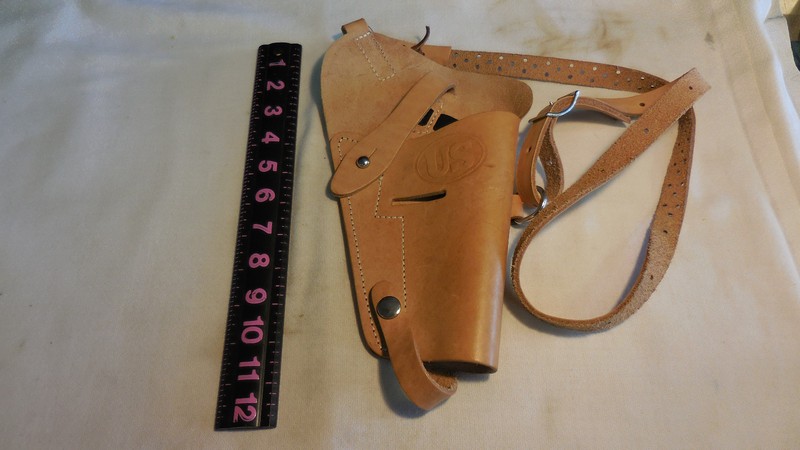 US leather shoulder holster marked: US---age ? gallery