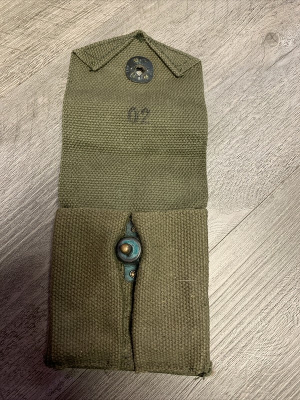 Vietnam Era .45 PISTOL MAGAZINE AMMO BELT CARRY POUCH-OD#7 GREEN gallery