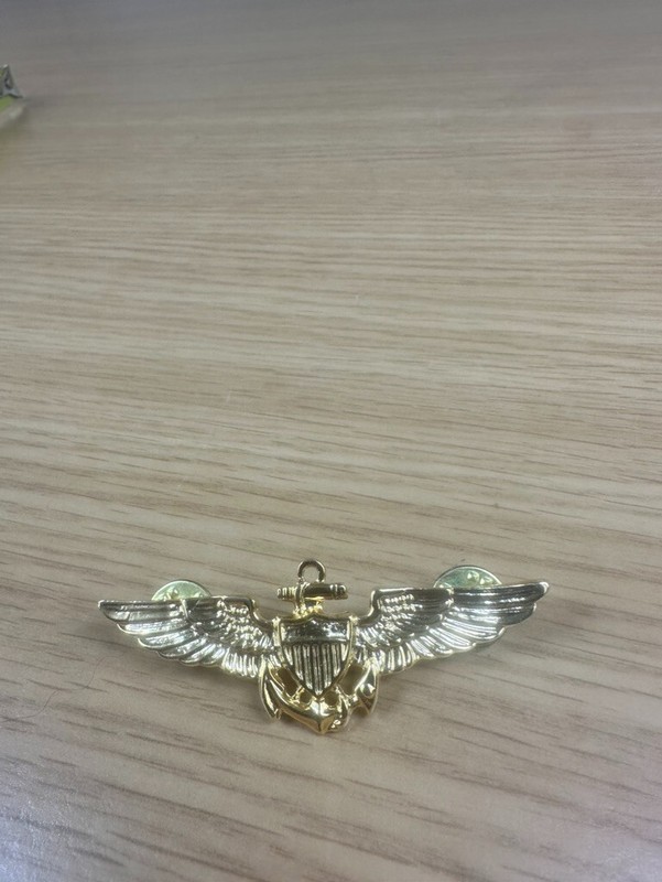 WW2 US NAVAL AVIATORS METAL WINGS PIN