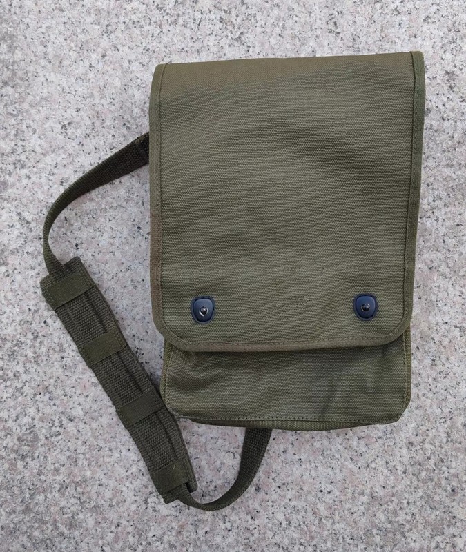 Reproductions WW2 US USMC MARINE CORPS M1943 MILITARY FIELD MAP BAG olive green