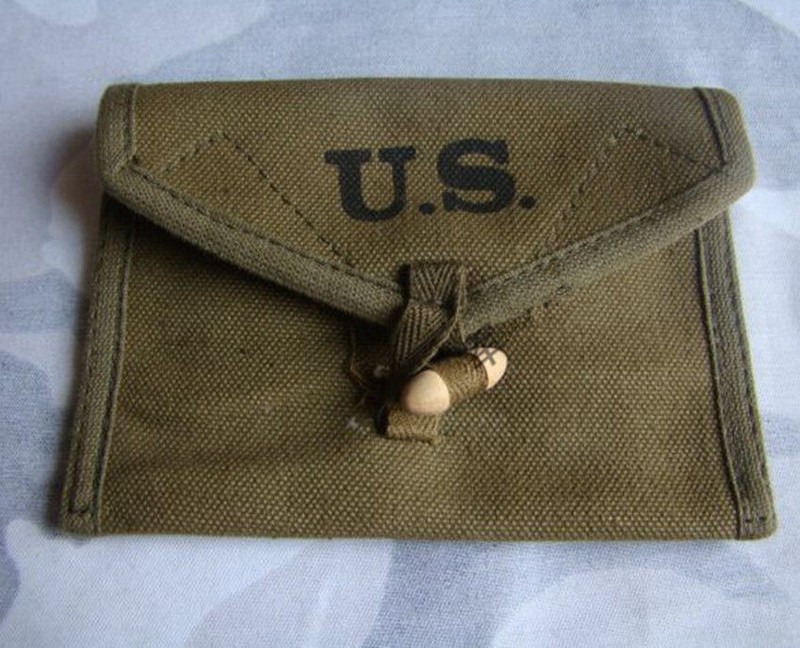 1PCS WWII WW2 US ARMY USMC FIRST AID 1943 CANVAS AMMO POUCH 1ST AID GEAR