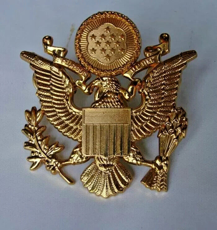 US Army Cap Badge Eagle Pin Metal Military Souvenir Officer Insignia Medal