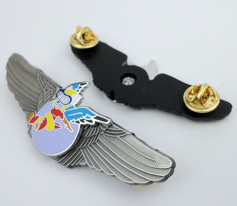 WWII WOMEN AIRFORCE SERVICE PILOTS WINGS WASP FIFINELLA BADGE PIN-0367 gallery