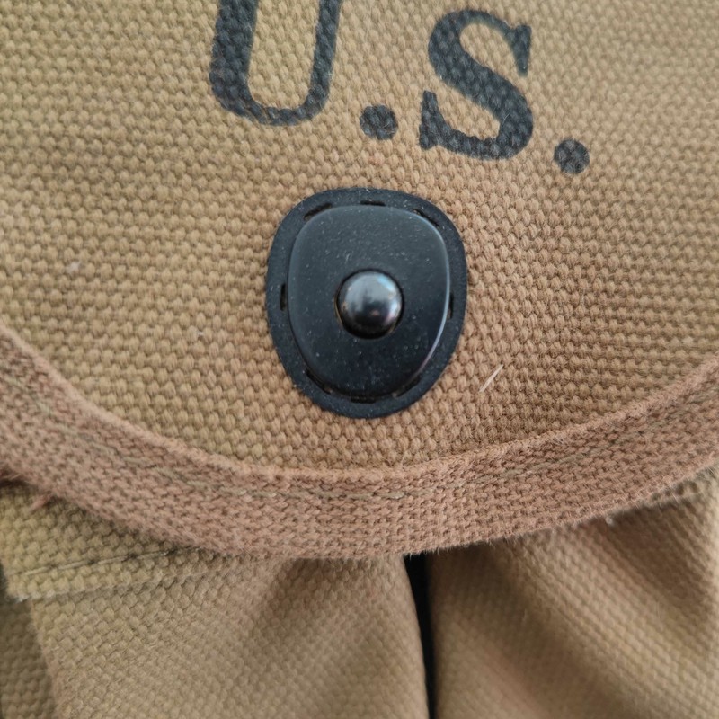 4 Sets WW2 US Bag Button Snaps Magazine Tools Black gallery