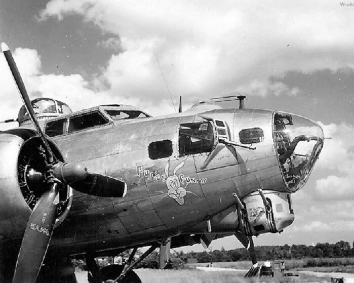 Boeing B-17 Flying Fortress named “Buggs Bunny” nose art WWII WW2 8×10 Photo 21b
