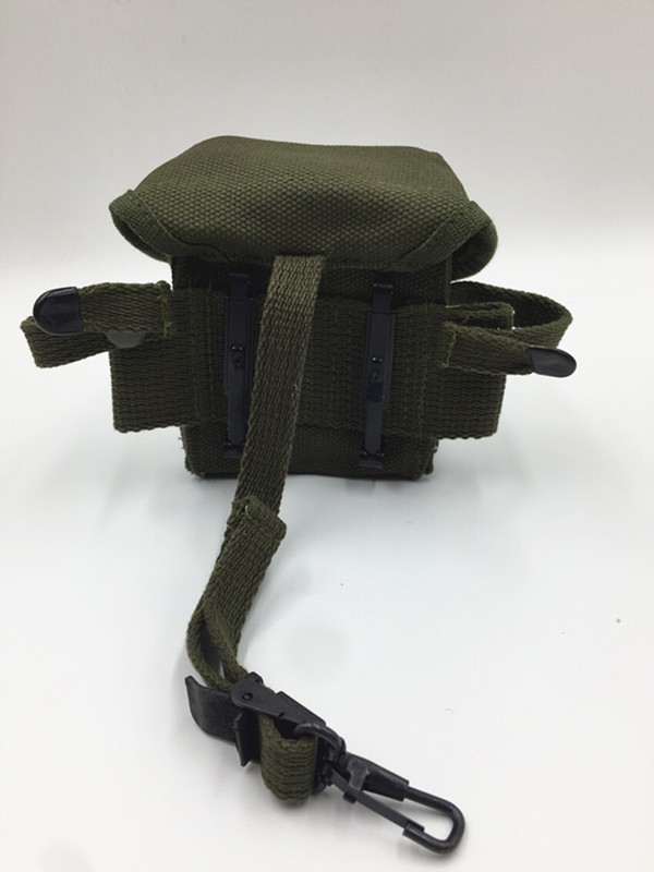WWIIWW2 US Vietnam Army M1956 M16 Universal Short Canvas Pack Bag Pouch Tool Kit gallery