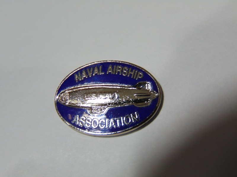 US NAVY NAVAL AIRSHIP ASSOCIATION PIN TIE TACK BLIMP ZEPPELIN COMMEMORATIVES gallery