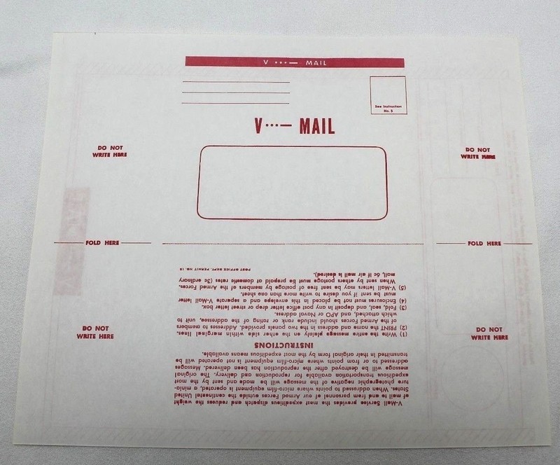 US WWII V Mail red and white stationary pages set of 24 Repro Z2208 gallery