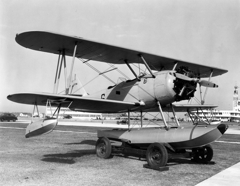 WW2 WWII Photo US Navy N3N Biplane on Floats Naval Aircraft World War Two / 5491