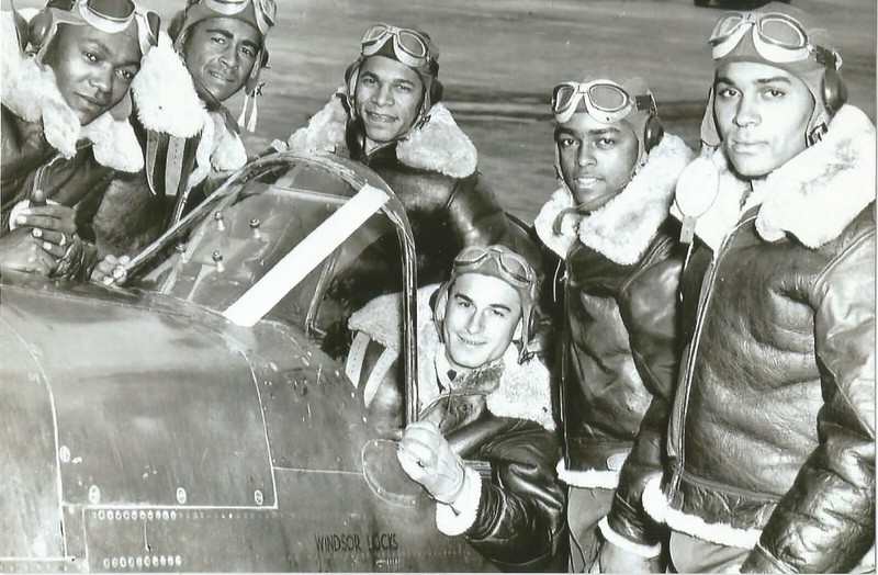 WW II – USA -Photo — ‘Tuskegee Airmen’