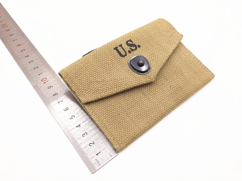 WW2 American M1942 First Aid Kit Pure Small Bag With Wide Woven Strap With Hook gallery