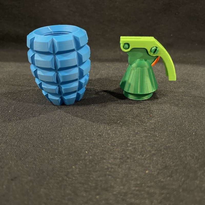 3D Printed Grenade / Container￼Toy gallery