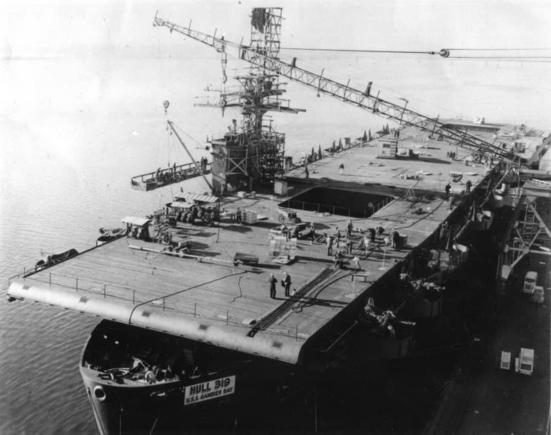 WW2 WWII Photo World War Two / USS Gambier Bay CVE-73 US Navy Sank @ Leyte Gulf