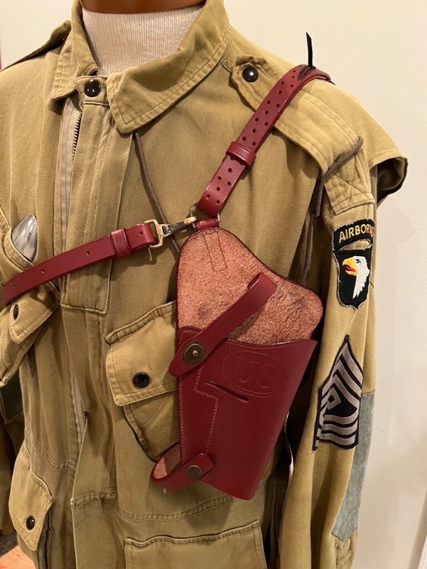 REPRO WWII U.S. M7 RUSSET LEATHER SHOULDER HOLSTER (FOREIGN MADE) LAST ONE!