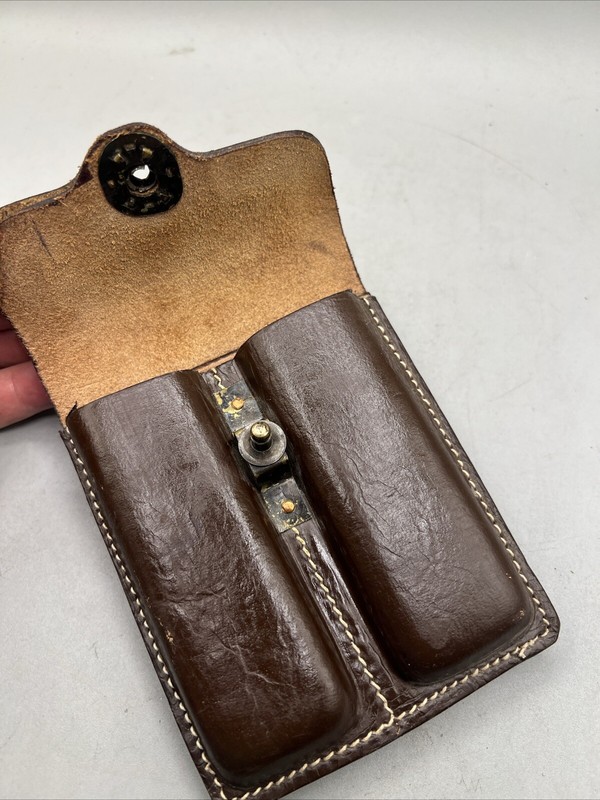 Replica post-WWII Era US Army M1923 Leather Magazine Pouch - BOYT 1946 gallery