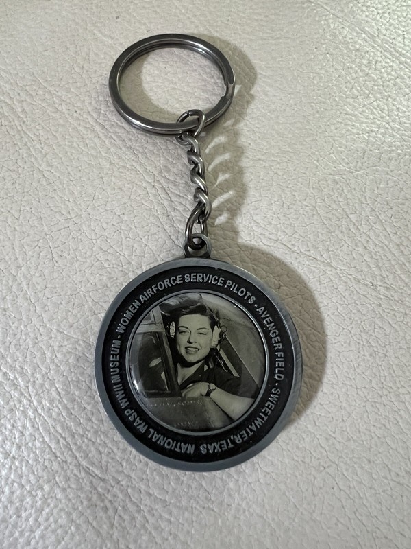 Women AIRFORCE SERVICE PILOTS AVENGER FIELD Wasp WWII Museum KEY CHAIN SOUVENIR