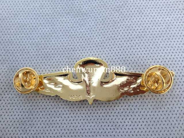 WW2 US NAVY PARACHUTIST PARACHUTE JUMP WINGS BADGE PIN GOLDEN gallery