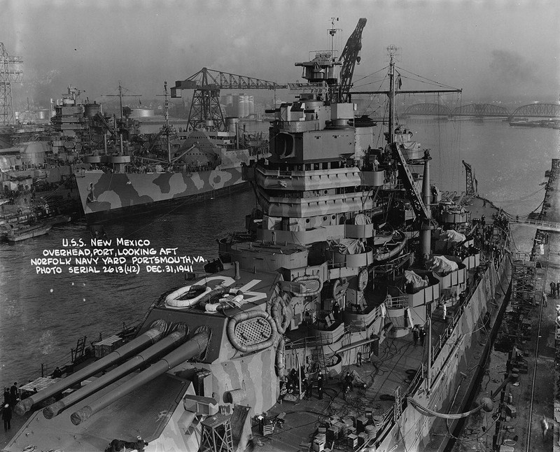 WW2 WWII Photo World War Two / USS New Mexico BB-40 Norfolk December 1941 / 7346