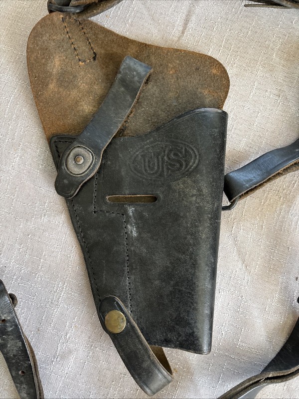 U.S. WWII Colt 45 M-7 Shoulder Holster gallery