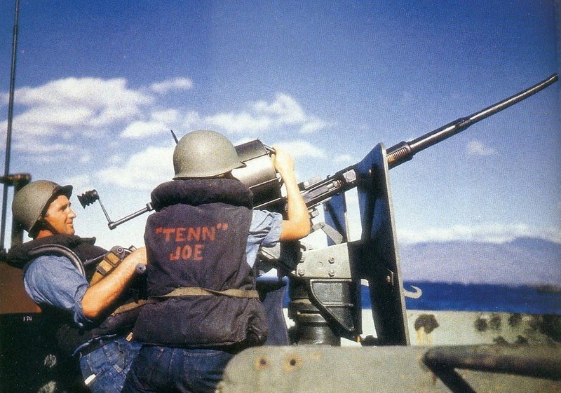 COLOR WWII Photo USS Tennessee 20mm Oerlikon Cannon US Navy World War Two WW2