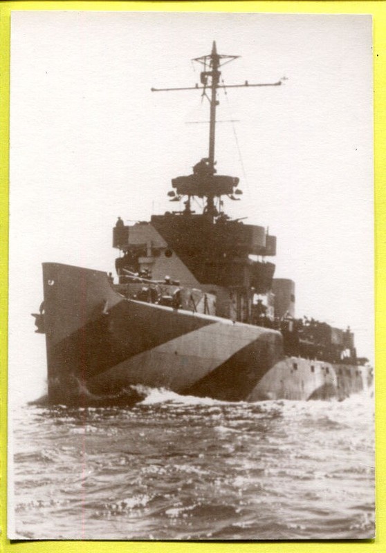 WWII US Navy Minesweeper AM-102 USS Motive in Wartime Camouflage 5×7 Photo