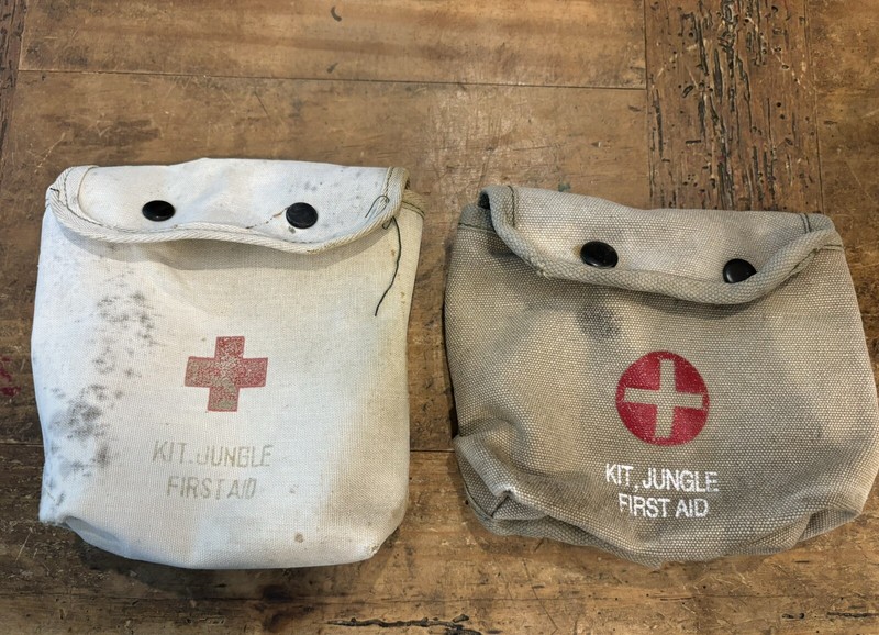 Lot Of 2 Jungle First Aid Pouch Kit With Hook