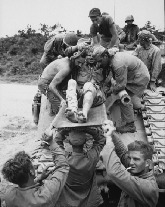 Wounded Soldier pulled out of US Tank Okinawa 8×10 World War II WW2 Photo 542