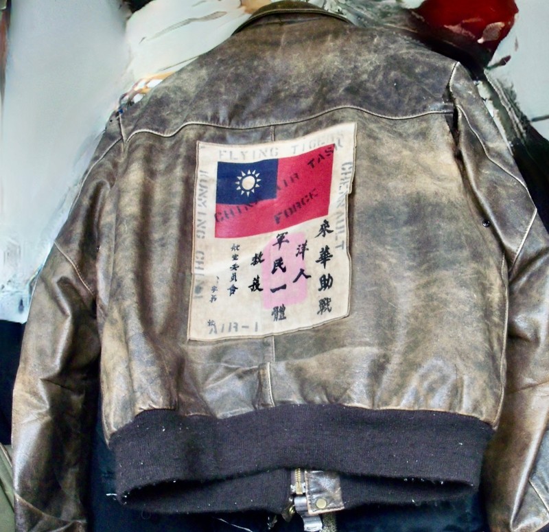 WWII Flying Tigers AVG A2 pilot leather bomber jacket distressed Size 42 Repro gallery