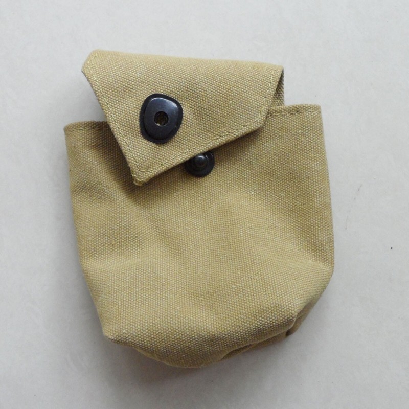 WWII U.S. Army M1 Garand CAL.30 BALL M2 8RD CLIPS Pouch & M1 Carbine Pouch Pack gallery