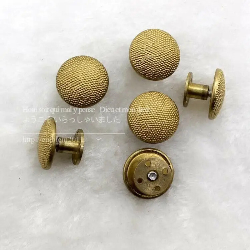 PAIR OF WW2 German General shoulder board buttons GOLD COLOUR 17MM gallery