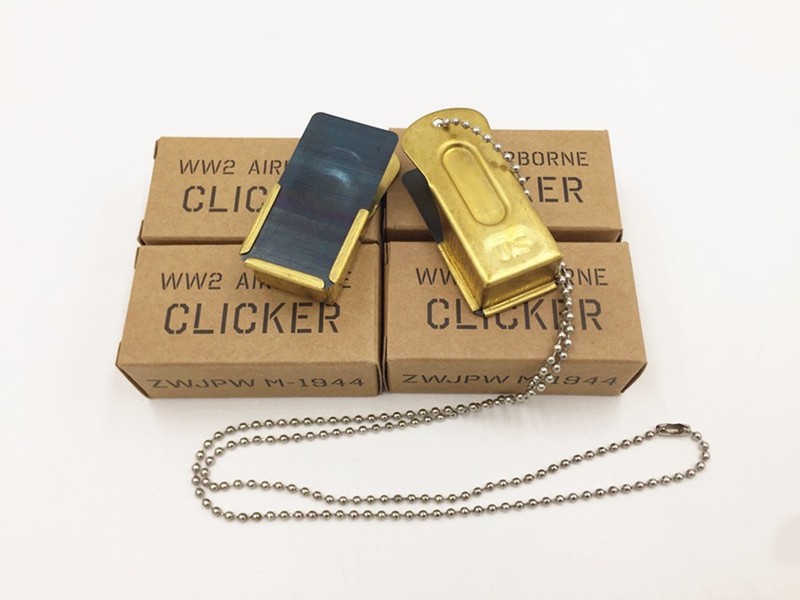 5PCS WW2 US ARMY D-DAY AIRBORNE PARATROOPER SIGNALING CRICKET CLICKER gallery
