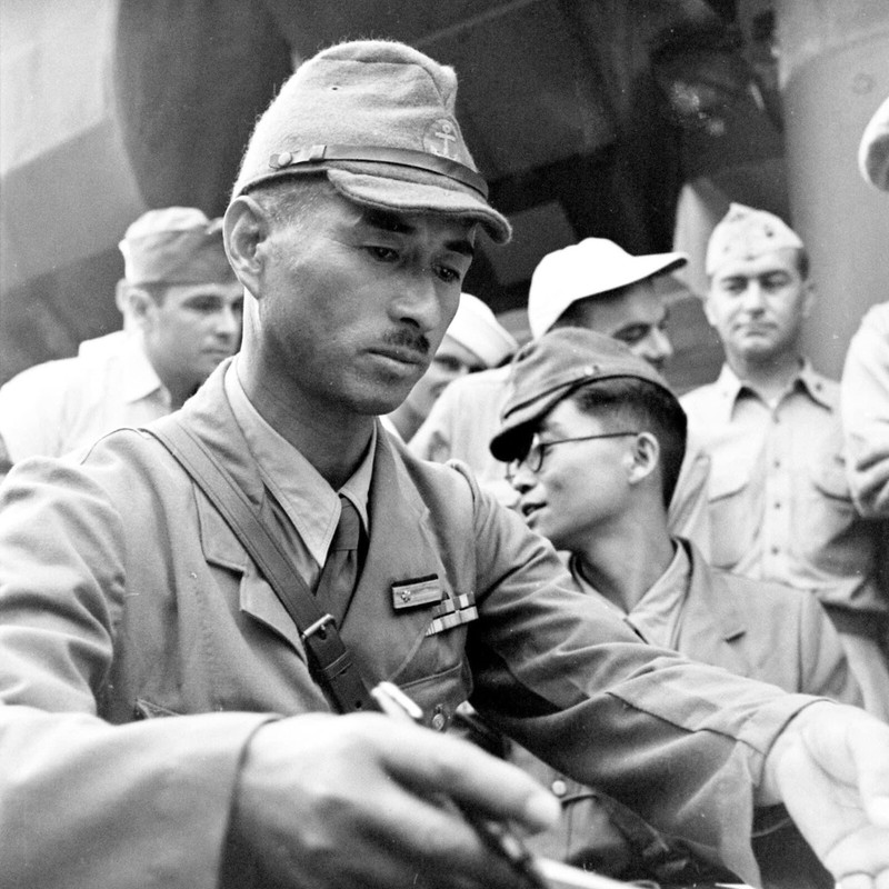 WW2 WWII Photo World War Two / Japanese Surrender of Wake Island September 1945