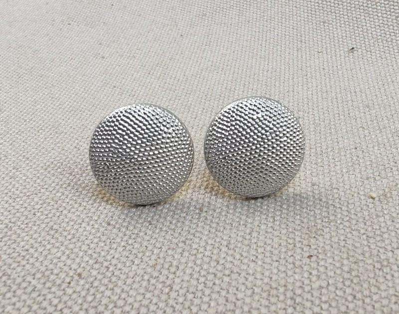 Reenactment WW2 GERMAN EM OFFICER VISOR HAT BUTTON PINS METAL silver 17MM 2PCS gallery