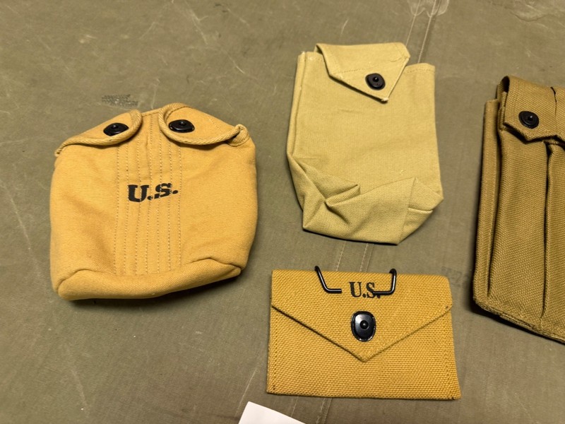 WWII US AIRBORNE PARATROOPER THOMPSON AMMO POUCH, M3 .45 HOLSTER BELT GEAR LOT gallery