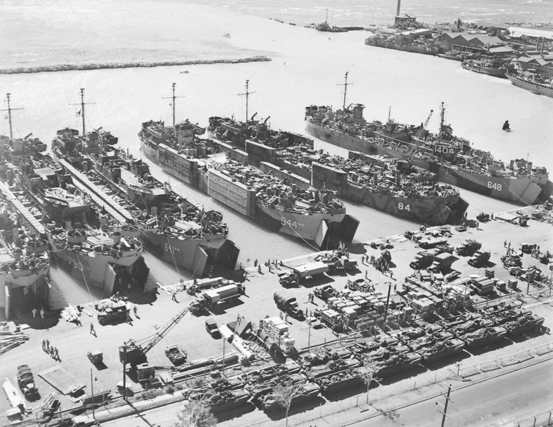 WW2 WWII Photo World War Two / Pearl Harbor Hawaii Aerial View Late 1944