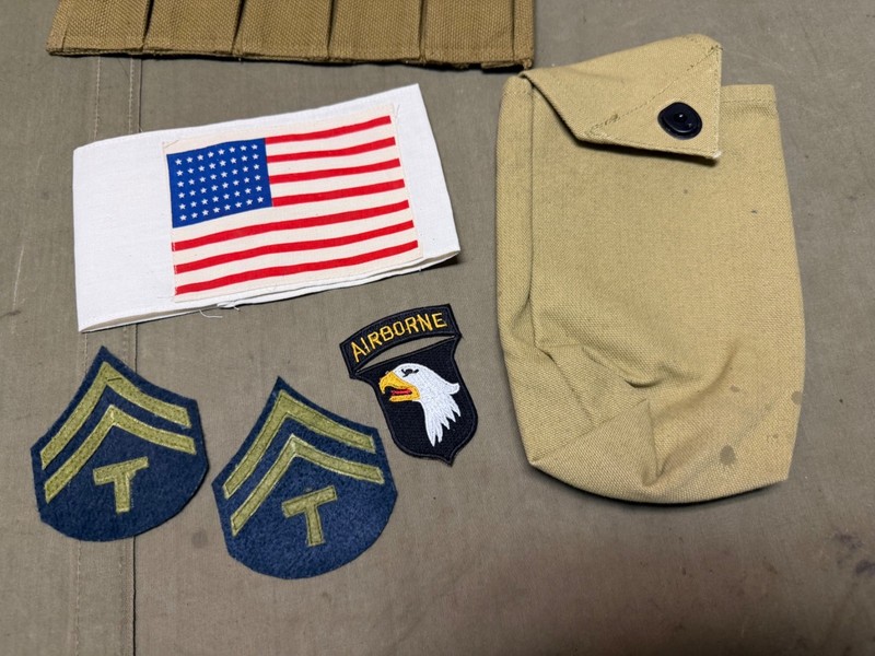 WWII US 101ST AIRBORNE PARATROOPER THOMPSON AMMO, POUCH, INSIGNIA LOT gallery