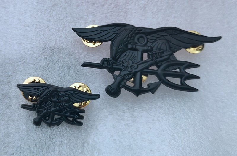 US NAVY SEAL EAGLE ANCHOR TRIDENT METAL FULL BADGE & MINI PIN INSIGNIA BLACK