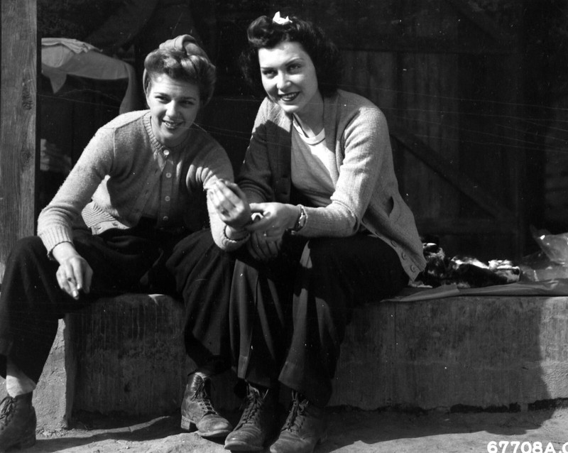 WW2 WWII Photo World War Two / US Army Flight Nurses India March 1944 CBI