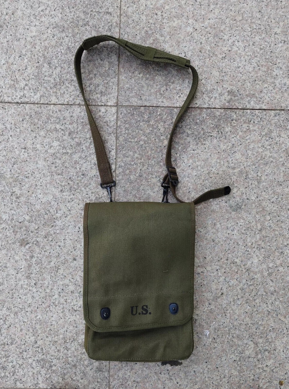 Reproductions WW2 US ARMY M1938 SOLDIER PANZER FIELD MAP BAG OD olive GREEN