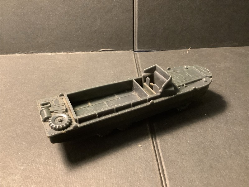 Airfix US/British D.U.K.W. Duck Green HO OO Scale Poly Plastic No Box or Canopy gallery