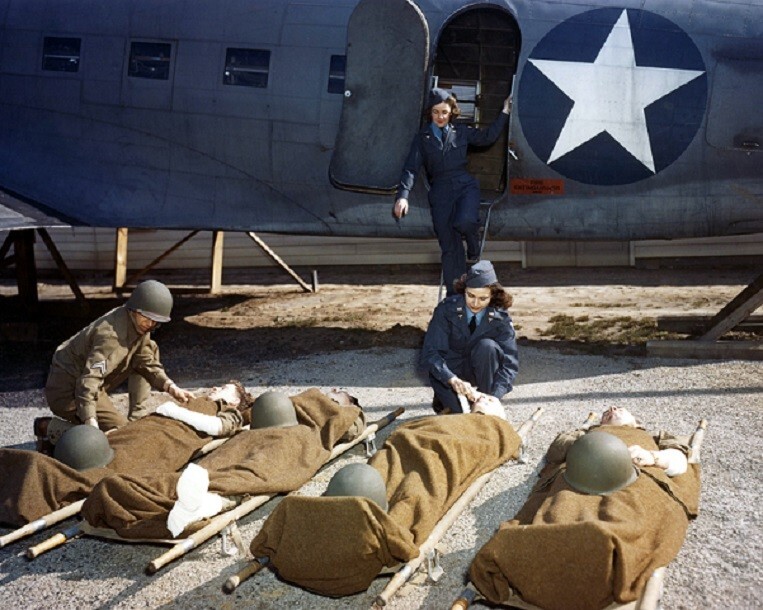 Flight Nurses Training at AAF School of Air Evacuation WWII WW2 8×10 Photo 74b