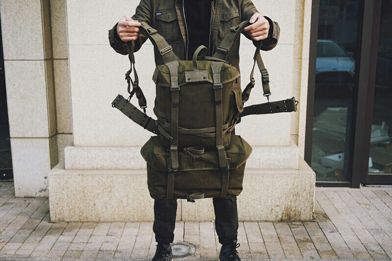 Korean War WW2 US ARMY M1945 FIELD EQUIPMENT OLIVE CANVAS BACKPACK SET gallery
